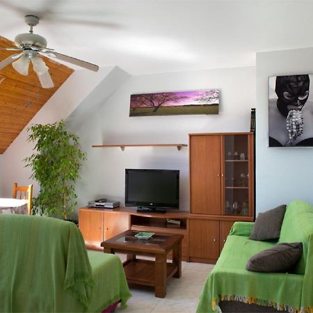 Apartamento Jaca Apartment ภายนอก รูปภาพ