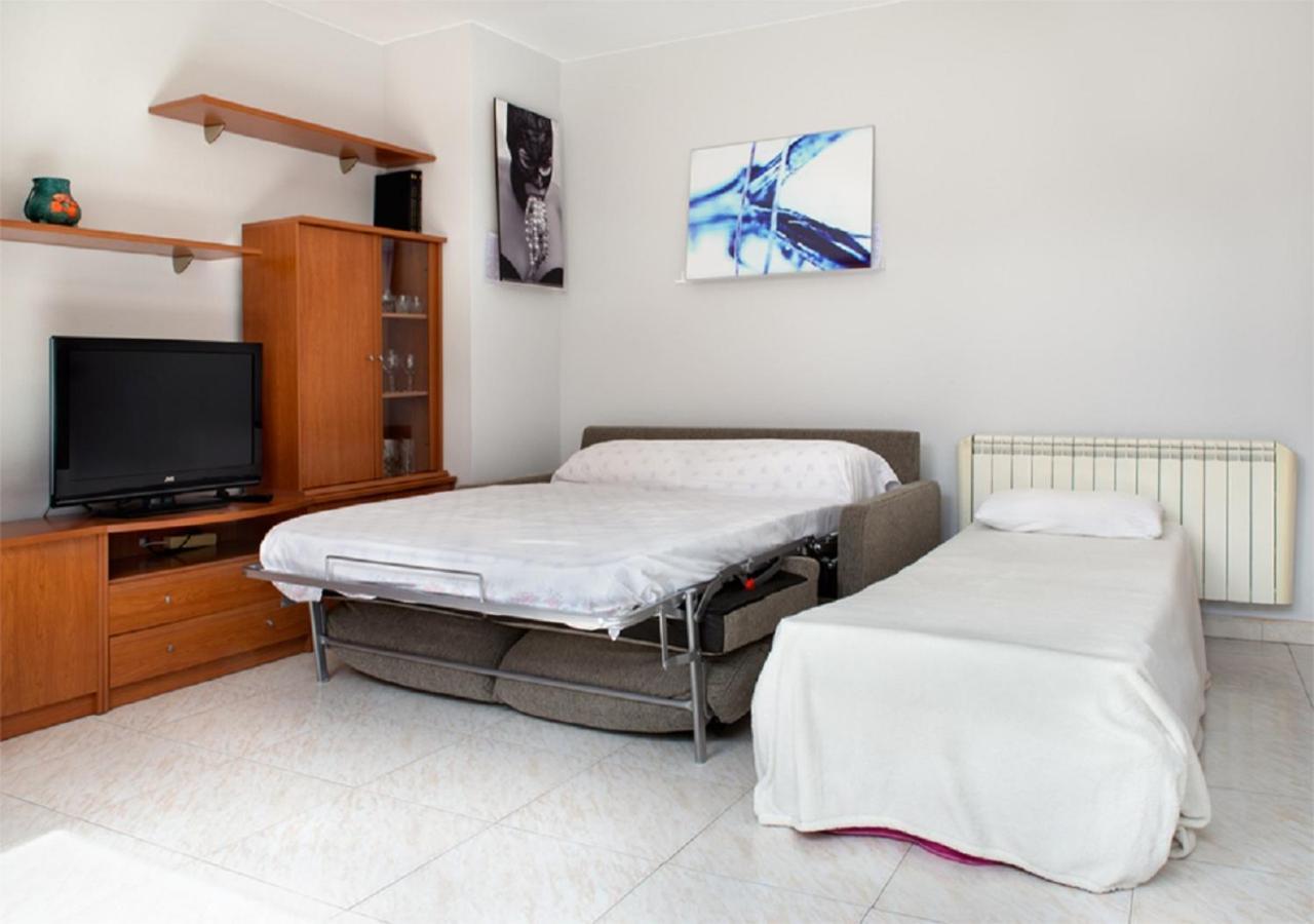 Apartamento Jaca Apartment ภายนอก รูปภาพ